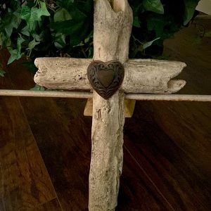 Rustic Farmhouse Cross Decor